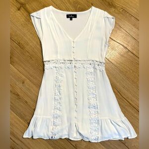 NWOT LuLus Sweet Lace Dress. Size medium.